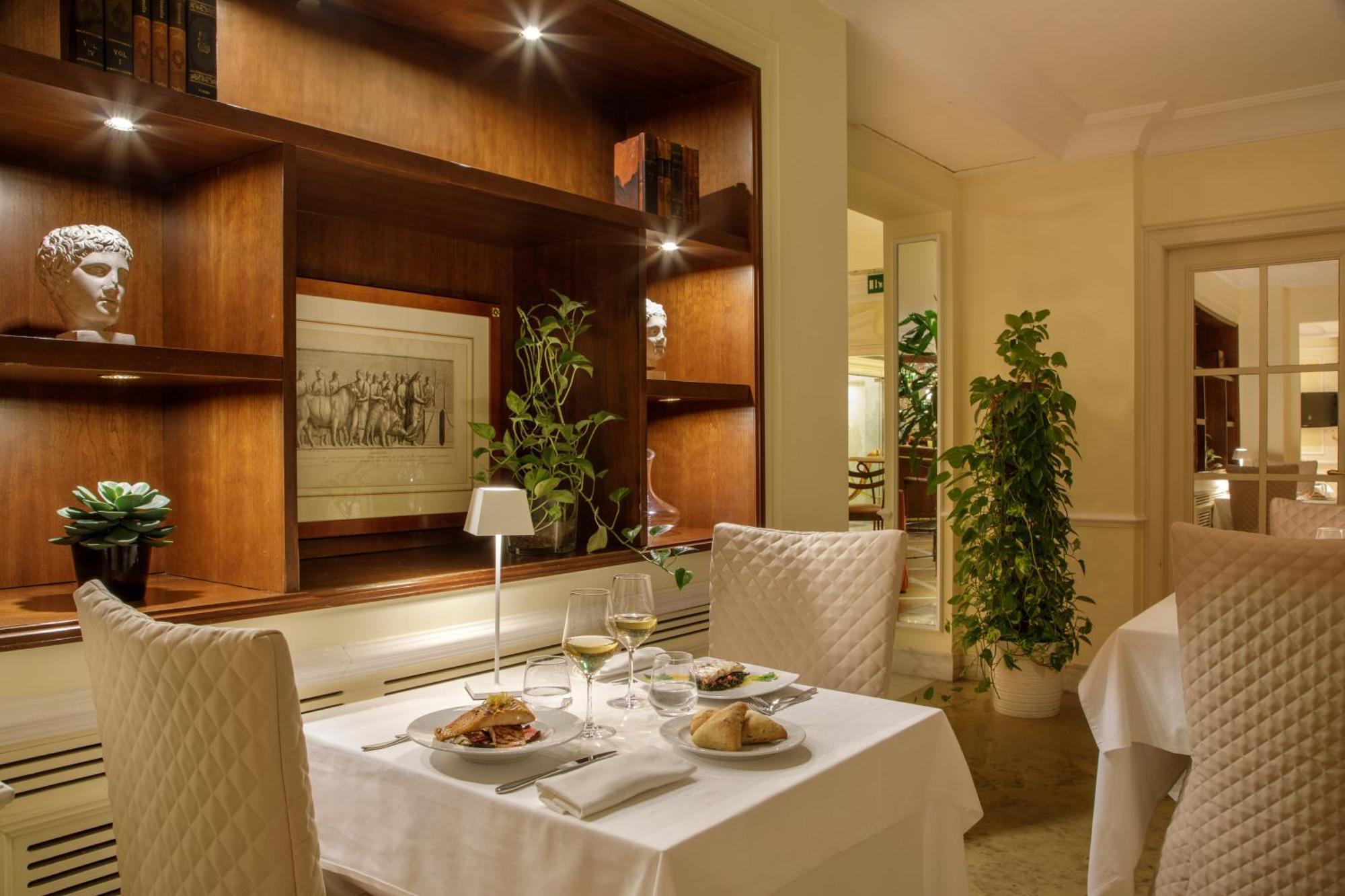 Donna Laura Palace By Omnia Hotels Rome Luaran gambar